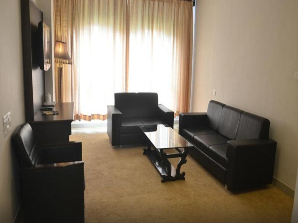 Seven Sky Clarks Exotica Hotel Bhuj Quarto foto