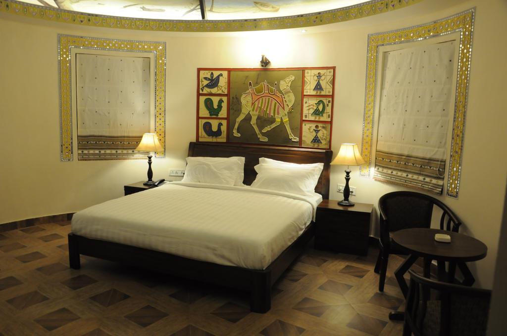 Seven Sky Clarks Exotica Hotel Bhuj Quarto foto