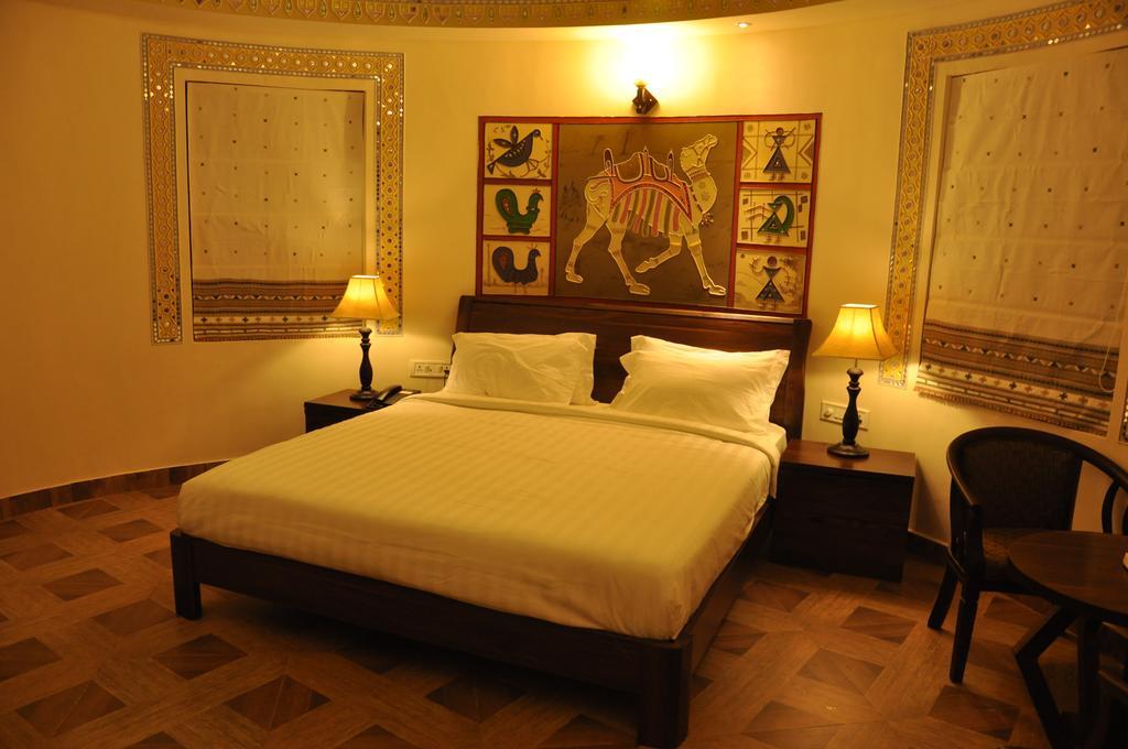 Seven Sky Clarks Exotica Hotel Bhuj Quarto foto