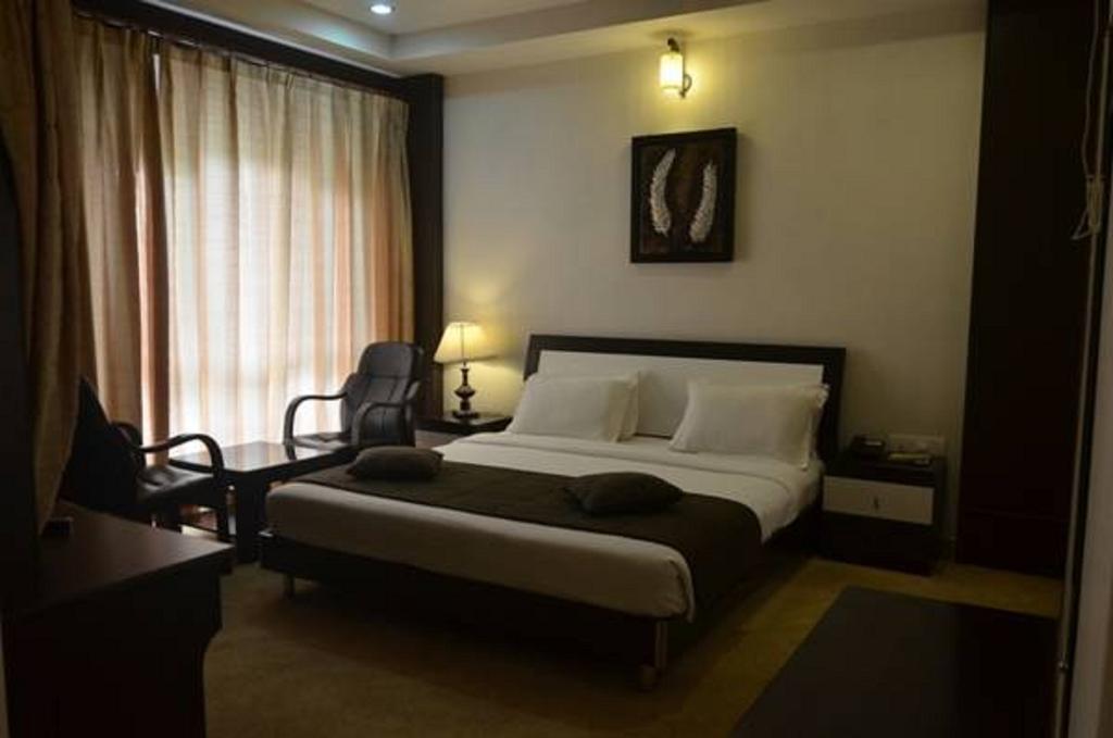 Seven Sky Clarks Exotica Hotel Bhuj Quarto foto