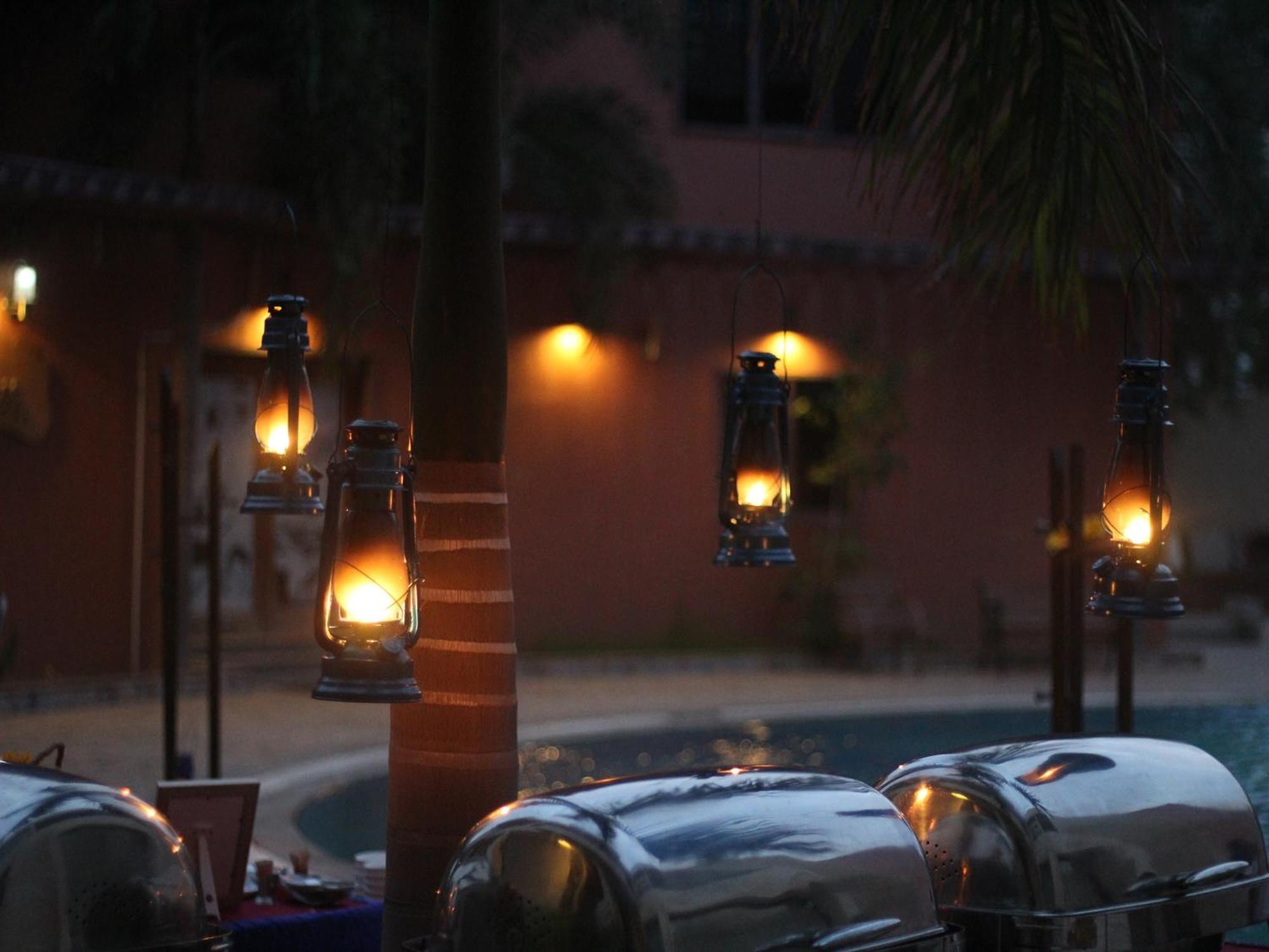 Seven Sky Clarks Exotica Hotel Bhuj Exterior foto