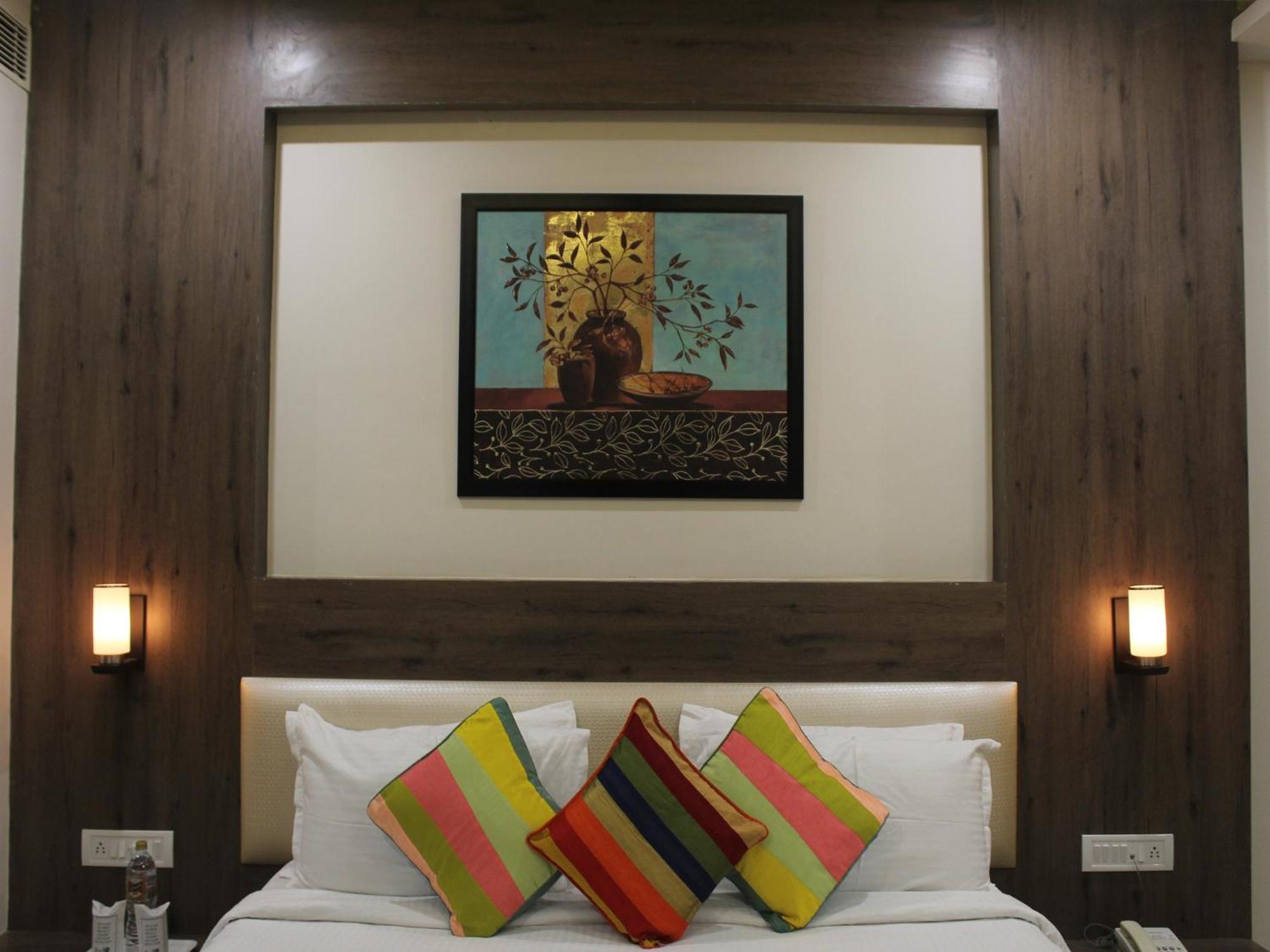 Seven Sky Clarks Exotica Hotel Bhuj Exterior foto