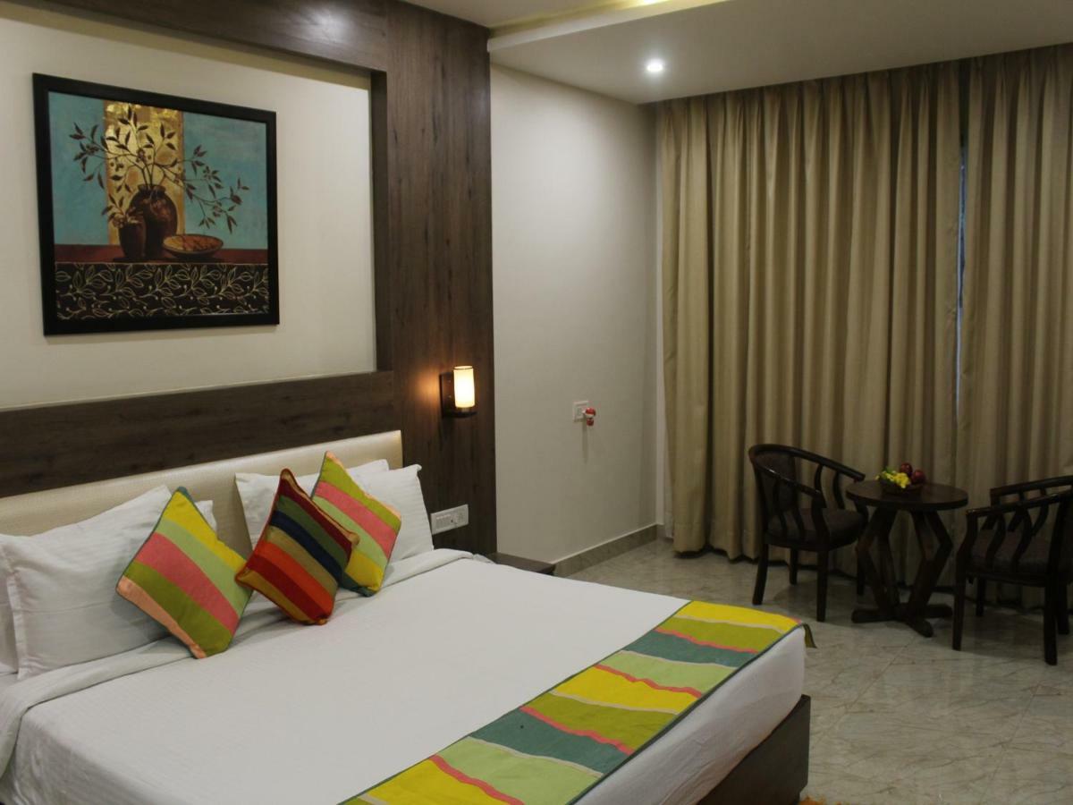 Seven Sky Clarks Exotica Hotel Bhuj Exterior foto